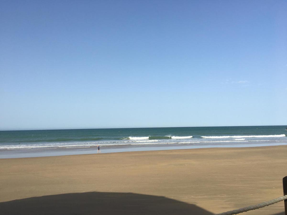 Villa Anyway Conil Un Lujo Frente Al Mar 科尼尔-德拉弗龙特拉 外观 照片
