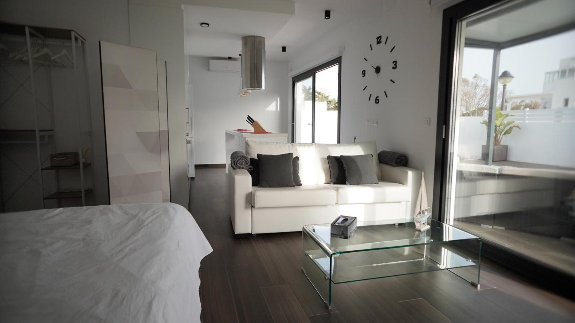 Villa Anyway Conil Un Lujo Frente Al Mar 科尼尔-德拉弗龙特拉 外观 照片