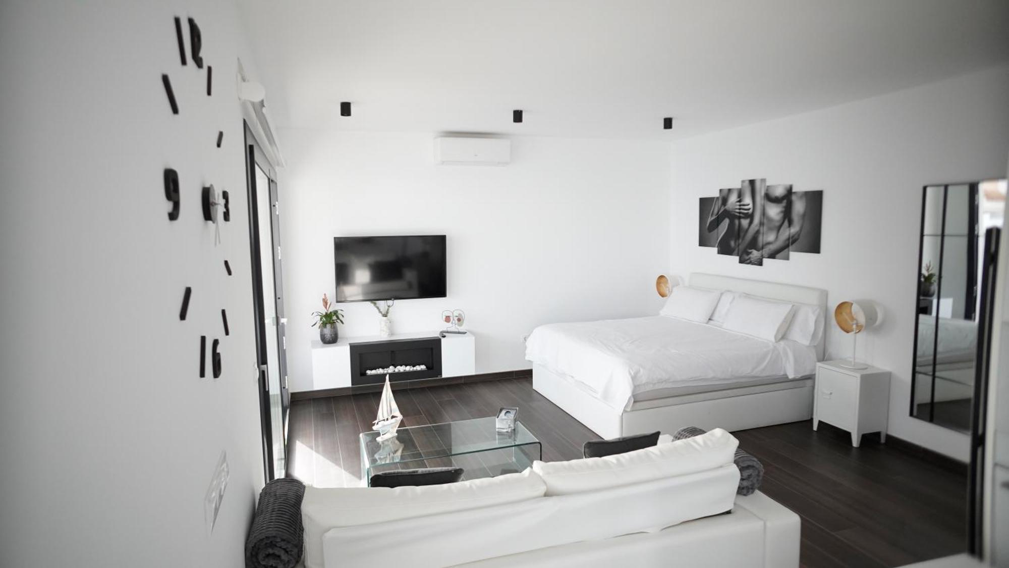 Villa Anyway Conil Un Lujo Frente Al Mar 科尼尔-德拉弗龙特拉 外观 照片