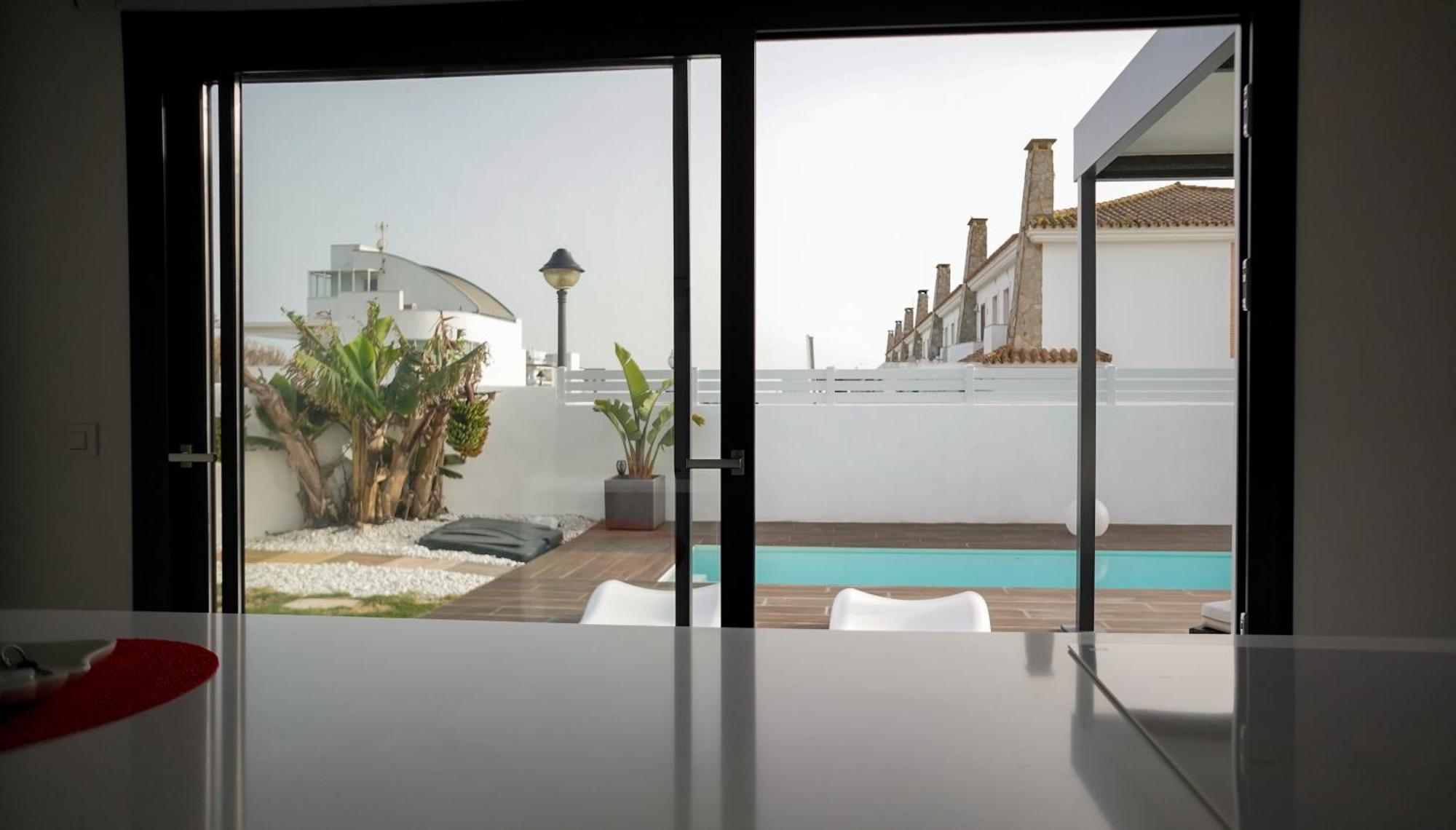 Villa Anyway Conil Un Lujo Frente Al Mar 科尼尔-德拉弗龙特拉 外观 照片